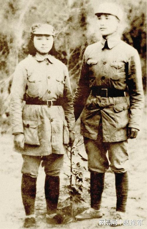 2025新澳门正版免费大全小龙女和中方少将回应某人与中方少将回应某人：我们不接受